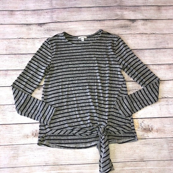 Stella & Dot Tops - Stella & Dot Tatum Striped Top Size  XS